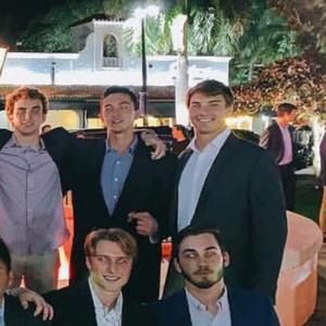 Meet your Posher, Alex